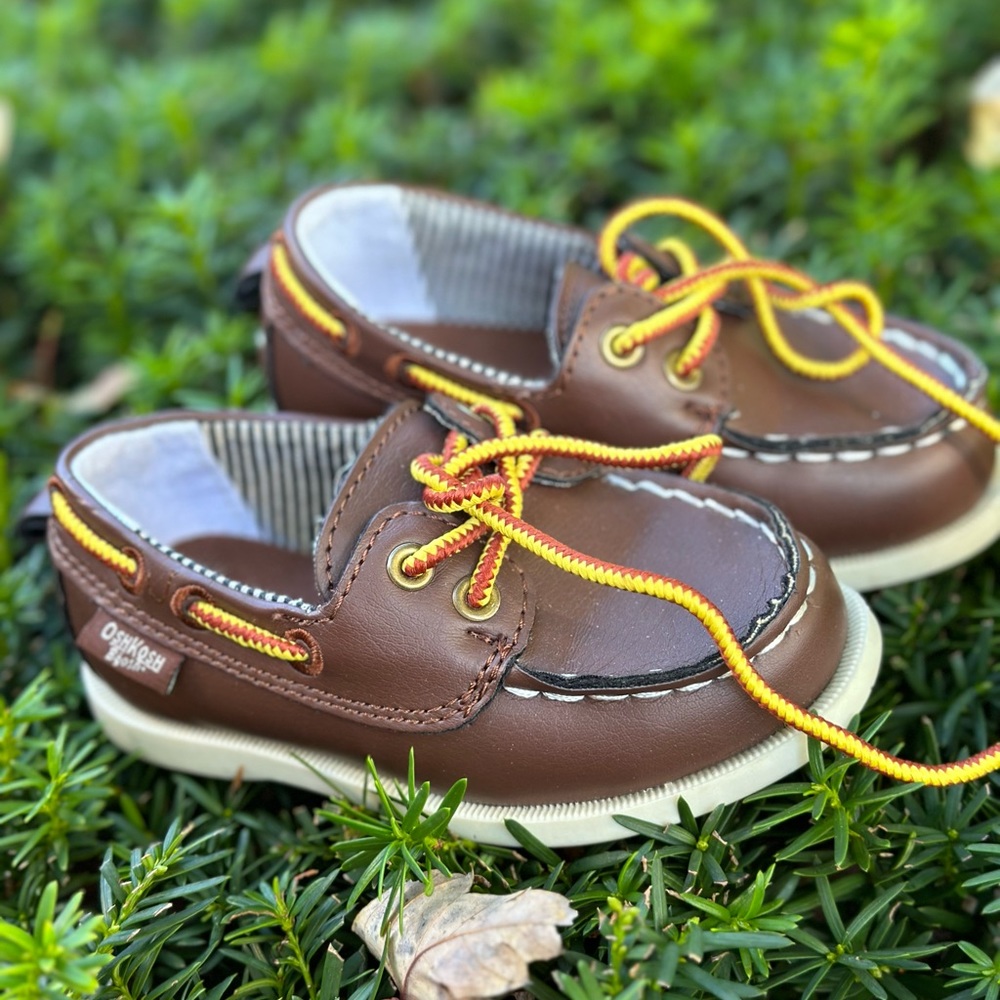 Boy shoes